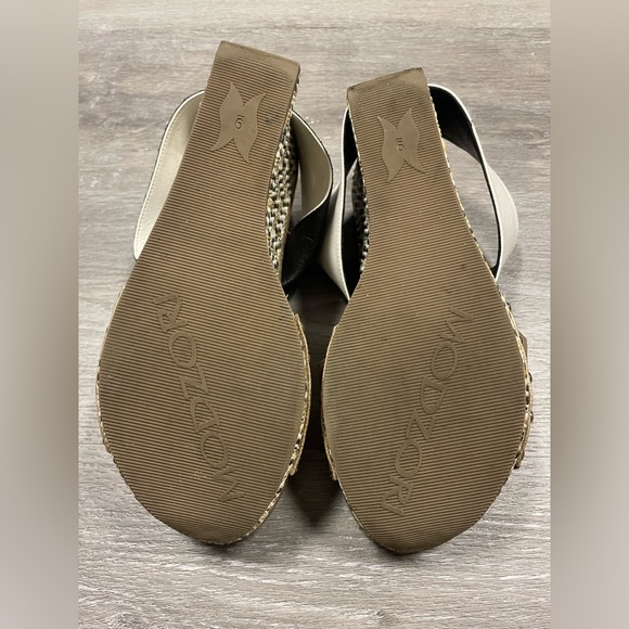 Modzori Virginia 2-in-1 Reversible White Black Wedge Sandal Women’s Size 9 - Picture 10 of 10